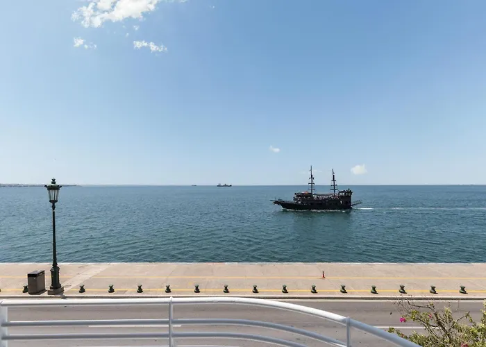 Ivory By Halu! - Elegant 2bd With Sea View Appartement *