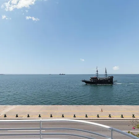 Ivory By Halu! - Elegant 2bd With Sea View Lägenhet *