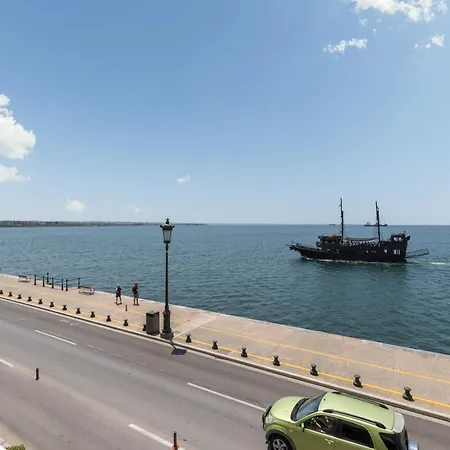 Ivory By Halu! - Elegant 2bd With Sea View Lägenhet Thessaloníki