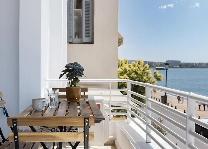 Ivory By Halu! - Elegant 2bd With Sea View דירה סלוניקי