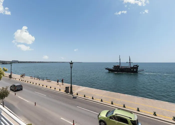 Ivory By Halu! - Elegant 2bd With Sea View דירה סלוניקי